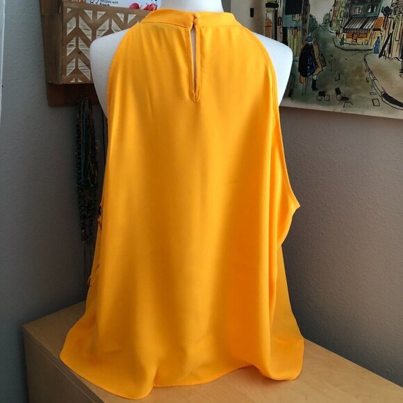 Victoria Beckham for Target Marigold High Neck Scallop Trim Blouse size 3X - Picture 5 of 11